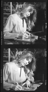 Claudia Schiffer in Dallas, 16 October 1990.jpg