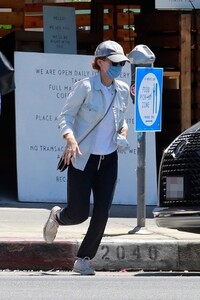          mar100820BZN image115.jpg