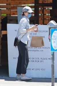          mar100820BZN image111.jpg