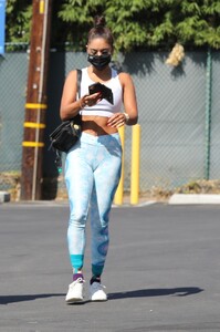        van150820BZN image110.jpg