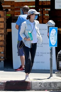          mar100820BZN image116.jpg