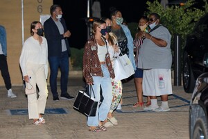         sof130820BZN image120.jpg