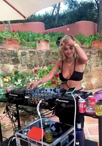 ora050820BZN image1.jpg