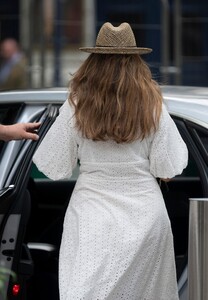         kel140820BZN image120.jpg