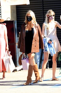       mck060820BZN image120.jpg