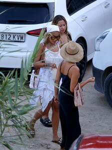       ora060820BZN image119.jpg