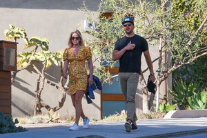        lar150820BZN image107.jpg