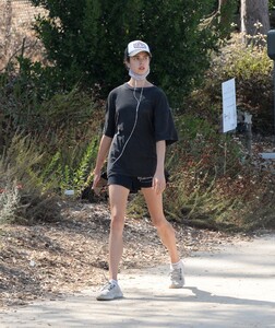     qua050820BZN image27.jpg