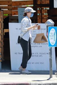          mar100820BZN image112.jpg