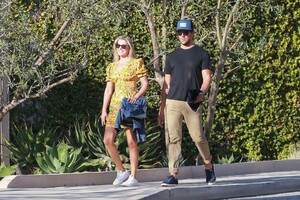        lar150820BZN image101.jpg