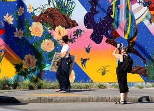      hol020820BZN image120.jpg