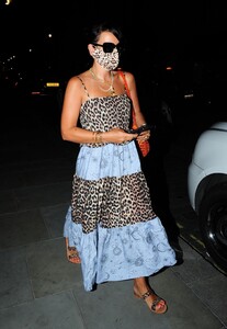         lil130820BZN image32.jpg