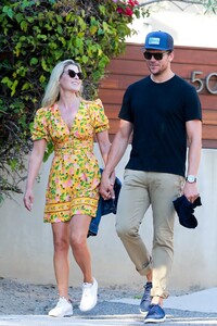        lar150820BZN image110.jpg