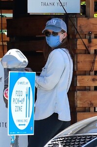          mar100820BZN image105.jpg