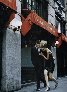 Cafe_Meisel_US_Vogue_October_1997_14.thumb.jpg.10782ec44d0909bd6d2d3e012485041a.jpg