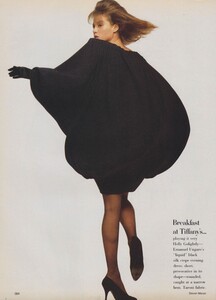 Meisel_US_Vogue_November_1986_03.thumb.jpg.2667a446c4c6fe665678bca1f96f1e1c.jpg