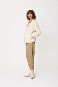SherpaJacket_Juniper-ROWIE_047.jpg