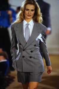1469251601_ralph-lauren-ss-1992(3).thumb.jpg.b0c533adbe68c1d6bc6766ad7c49a0a0.jpg