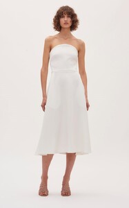 CONCAVE-CREPE-STRAPLESS-DRESS-A9622-F19_1000x2000_A9622F19-CONCAVE-CREPE-STRAPLESS-DRESS-IVORY-01.jpg