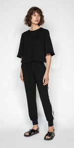 Crepe-Striped-Track-Pant-C21010-S20_1000x2000_637320704088824925_OTB1.jpg