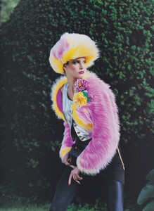 Fluff_Meisel_US_Vogue_September_1994_02.thumb.jpg.6b03e0fe61ff9123e6f2760e2455d515.jpg