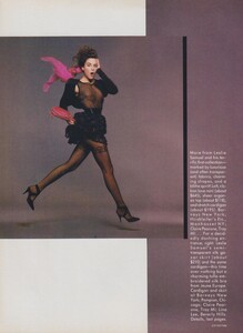 Freewheeling_Varriale_US_Vogue_March_1988_03.thumb.jpg.9b5e24f56388fe98c65c970f06f56235.jpg