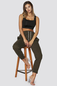 Pantalones de jogging de gran tamaño de Freshlions en color caqui pb6688khaki 2.thumb.jpg.4b9e6b02d34255fb4131459baa44a66a.jpg