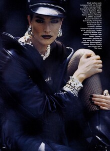 Lindbergh_US_Vogue_September_1991_03.thumb.jpg.6a6fc8e47398bdeea479d51b922a62c5.jpg