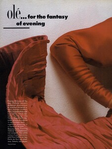 Maser_US_Vogue_November_1987_13.thumb.jpg.2853815c67d60bfe14d3b0809b22edef.jpg