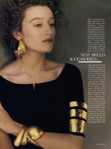 Metzner_US_Vogue_June_1987_04.thumb.jpg.85b3e7d6b849d2ca9fa19e4eec69fb78.jpg