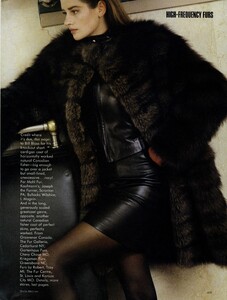 Metzner_US_Vogue_November_1987_04.thumb.jpg.f24b0ca8e9de4959c1dbe9ae8089f0cb.jpg