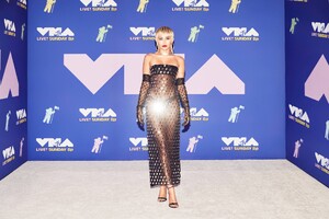 Miley-Cyrus-in-See-Through-Dress-3.jpg