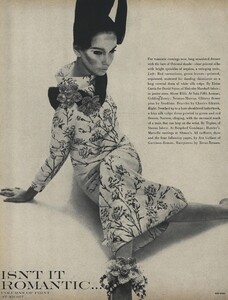 Romantic_Stern_US_Vogue_March_15th_1966_01.thumb.jpg.2e729e90ea206e40ca872e445dd016fd.jpg