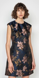 Rose-Jacquard-Shift-Dress-S92528-S20_1000x2000_637311863112794479_S92528-W20-535-2.jpg
