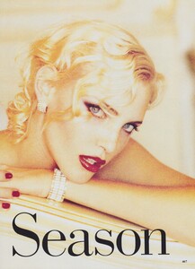 Season_von_Unwerth_US_Vogue_September_1994_02.thumb.jpg.aef55b6a52bd9dbcf392a5d51db92516.jpg