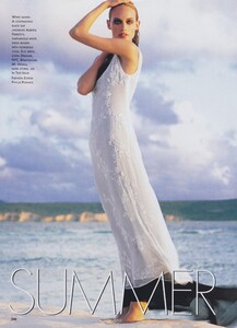 Summer_Ritts_US_Vogue_June_1997_01.thumb.jpg.5fca107067bdb847f3915606790512a1.jpg