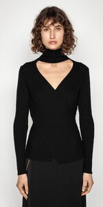 Twist-Front-Merino-Knit-S70476-S20_1000x2000_637299952553247746_S70476-S20-990-4.jpg