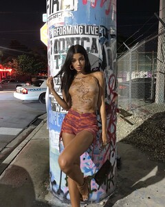 Yovanna-Ventura-Sexy-Topless-thefappeningblog.com-7.jpg