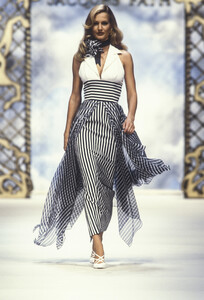 jacques-fath-ss-1994-6.thumb.jpg.86686ea89065f11cb976aa4a69c6e82c.jpg