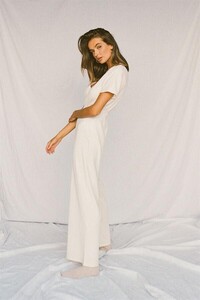playsuits-lylah-jumpsuit-5_720x.thumb.jpg.b88f62521d00c7a606984e0ee90bc16b.jpg