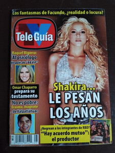 shakira-en-portada-de-revista-tele-guia-ano-2005-D_NQ_NP_753774-MLM43111125807_082020-W.jpg
