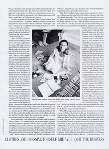 von_Unwerth_US_Vogue_August_1995_06.thumb.jpg.6726cd1b25c4e85503570e27e034604b.jpg