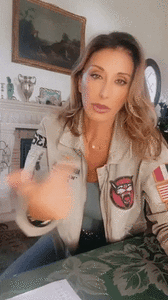 giphy (16).gif