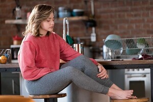 Chloë-Grace-Moretz-Feet-4928906.jpg