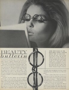 Beauty_Stern_US_Vogue_July_1965_03.thumb.jpg.1725aea18b736b1496472a8fd649a62d.jpg