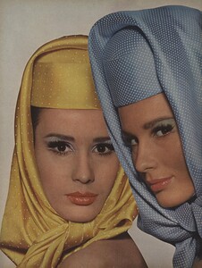 Beauty_Stern_US_Vogue_March_1st_1965_01.thumb.jpg.0c78919c986add7a615e45d5dd08f6a7.jpg