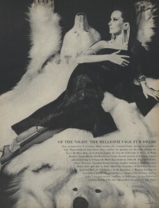 Belle_Newton_US_Vogue_October_1st_1965_06.thumb.jpg.51f5f64852a21fa1a9dd83fab6bd7d20.jpg
