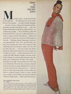 Night_Penn_US_Vogue_October_15th_1965_02.thumb.jpg.0a6e36e78859e11a569cdf5ce3136317.jpg