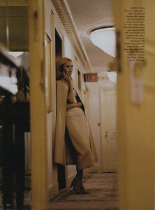 Scene_Meisel_US_Vogue_March_1999_09.thumb.jpg.80bfbb537cd9a9df88f2a79160e31909.jpg
