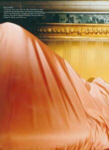 Testino_US_Vogue_December_1998_19.thumb.jpg.d299996929cb6f96eb9ec1224c767a31.jpg